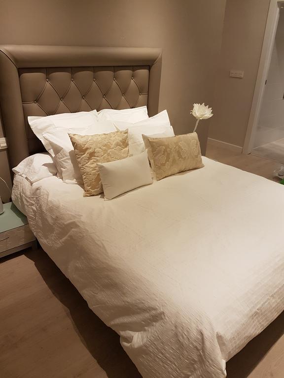 Apartamento Granvia4 Parking Free กรานาดา ภายนอก รูปภาพ